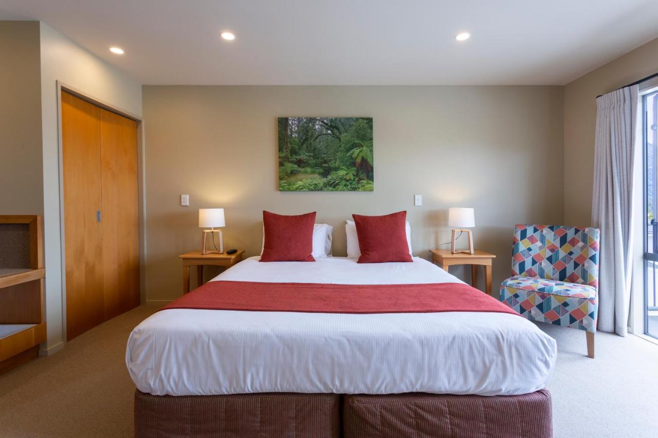 Te Weheka Boutique Hotel Fox Glacier Exterior foto